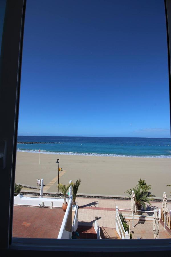Apartment Las Vistas Beach View Лос Кристианос Екстериор снимка