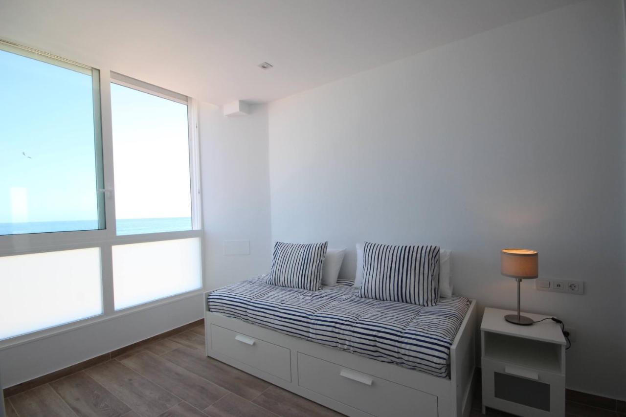 Apartment Las Vistas Beach View Лос Кристианос Екстериор снимка